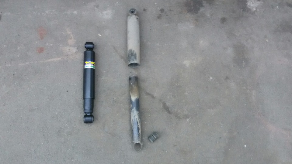 Задні амортизатори 2