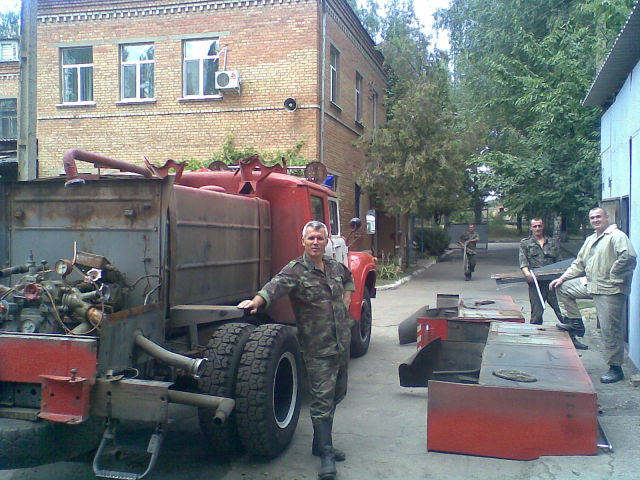 Пожежним машинам за 30 ... Але завжди на стремі 2