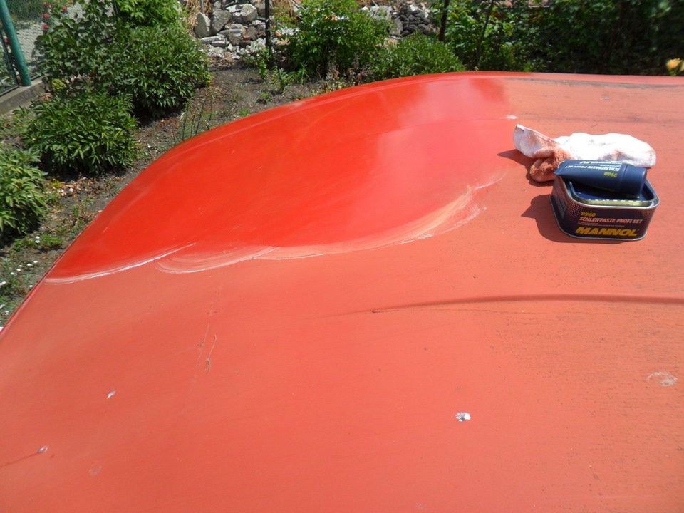 Полирнув капот і частину даху 1