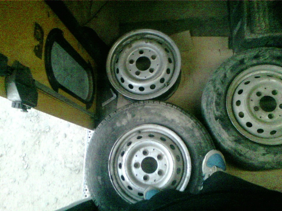 Прикупив диски r15 зі спринтера. 1