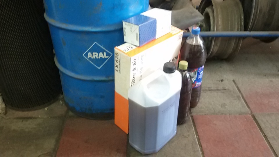 Заміна мастила Aral BlueTronic 10W40 5