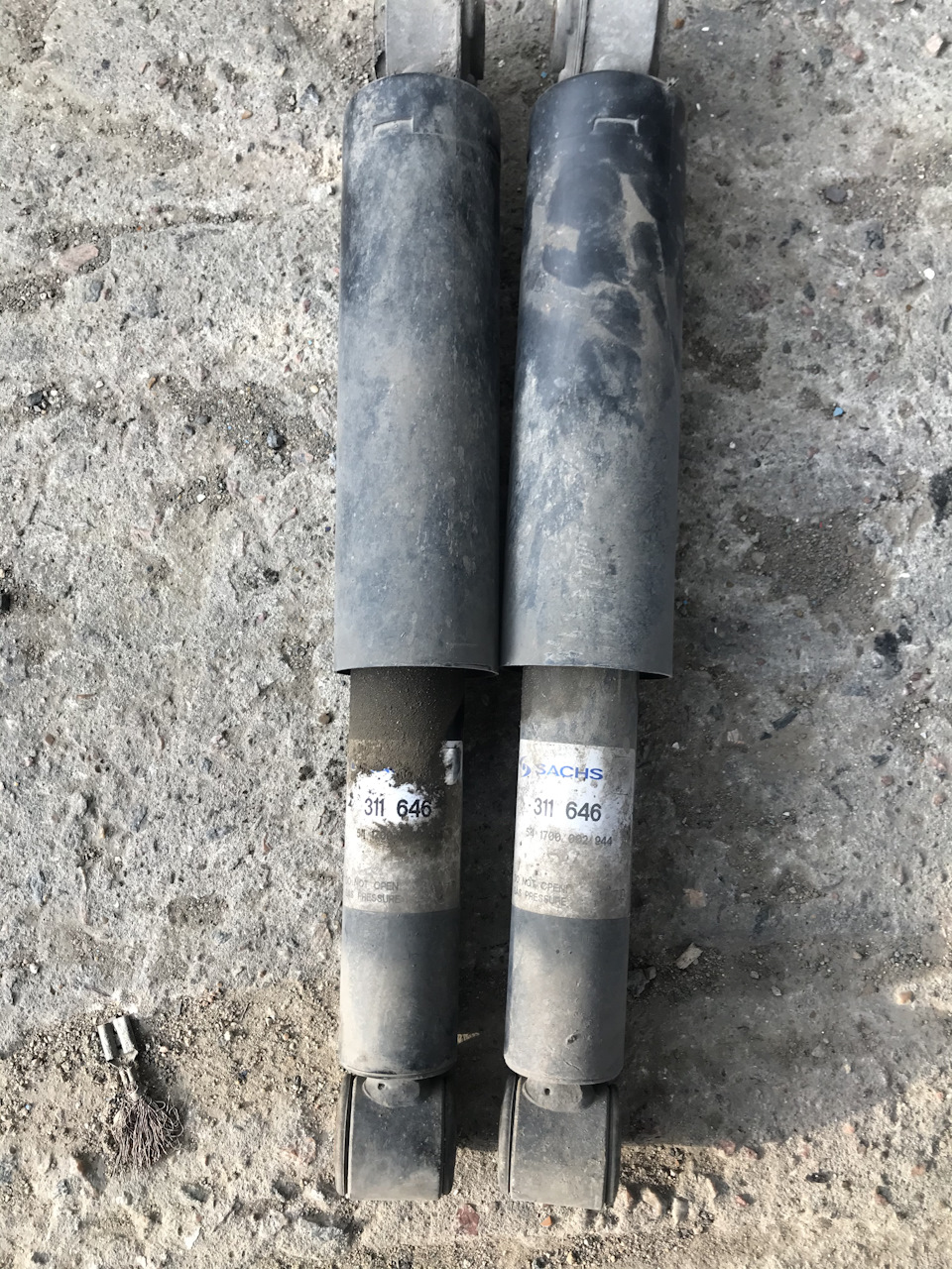 Заміна амортизаторів 3