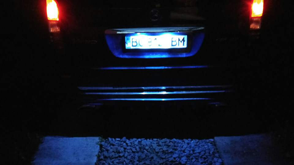 Підсвічування номерного знака 2