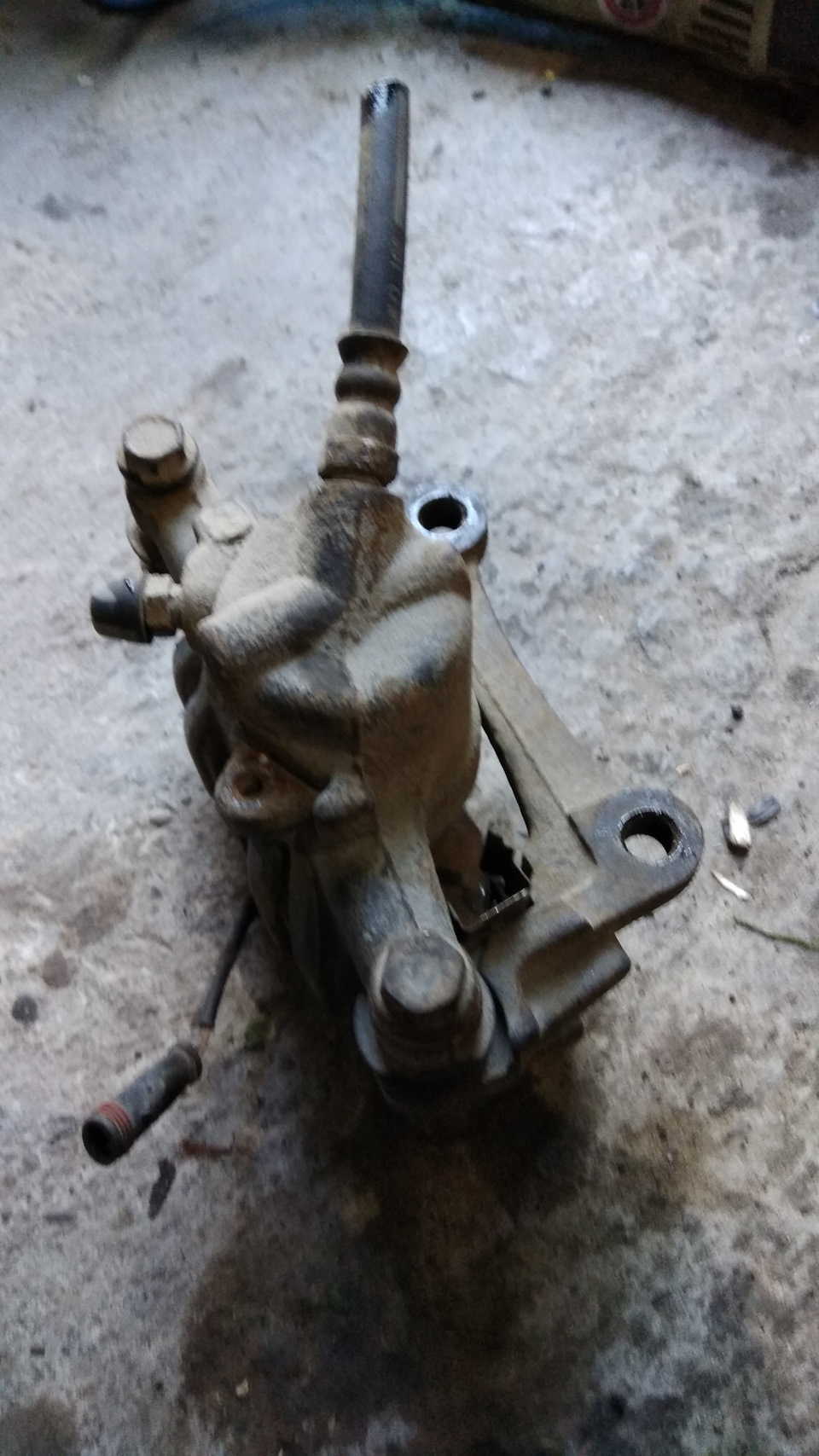 Супорт MB 639 Bosch відновлено 4