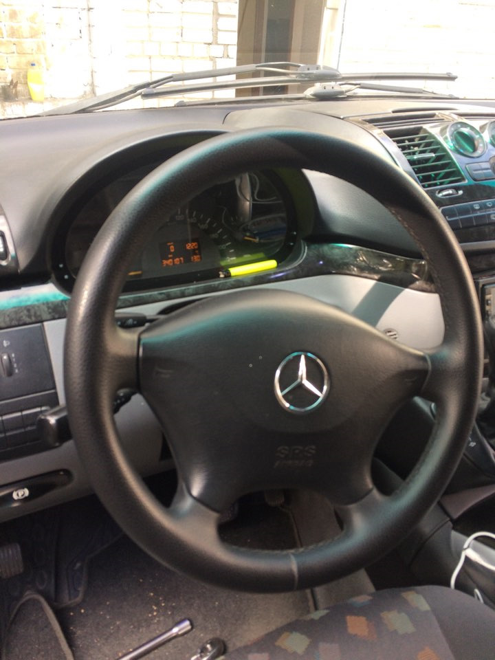 Заміна керма на ламаний під стиль Brabus 3