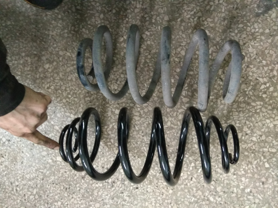 Задні пружини та регулювання фар 5