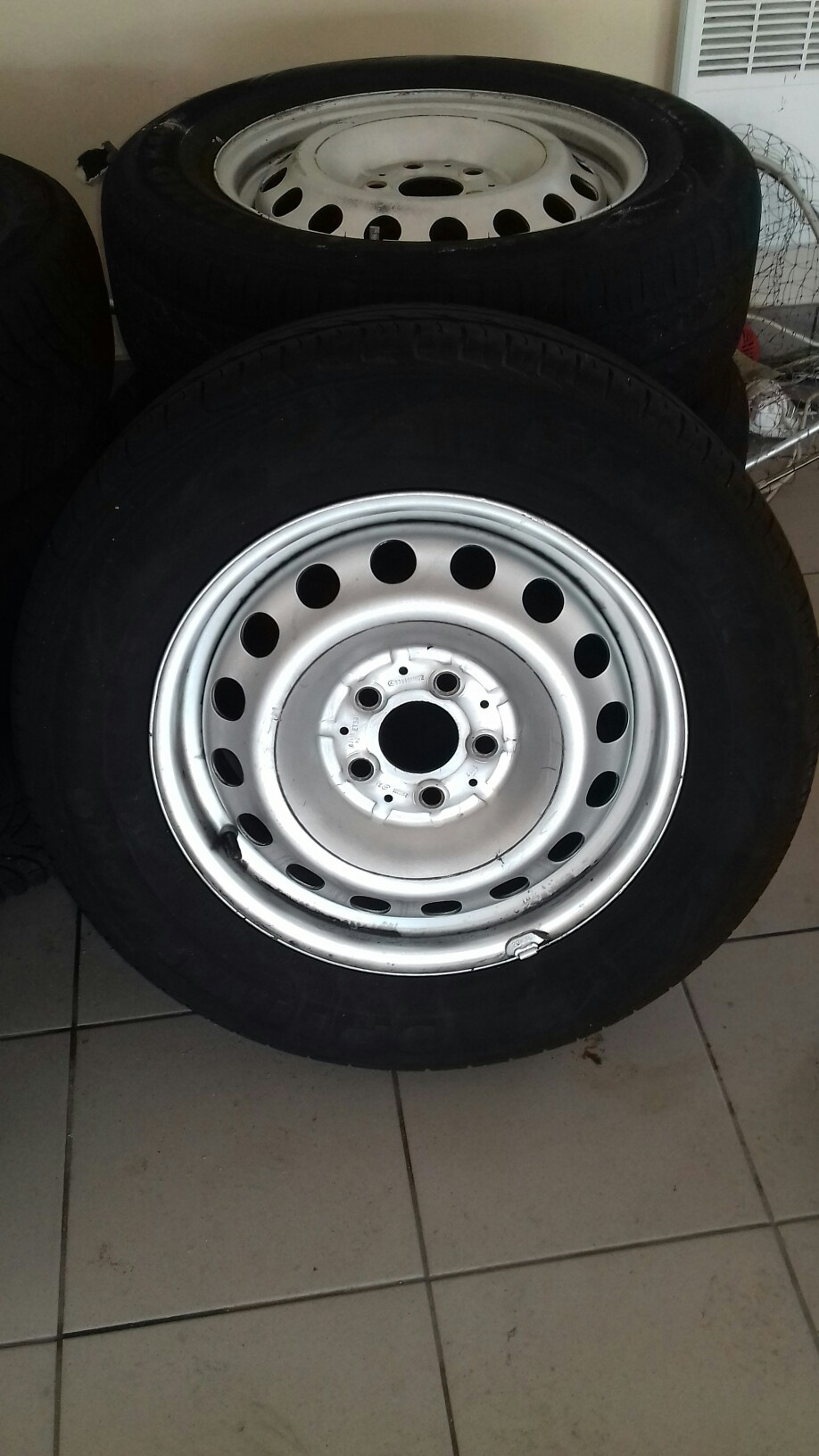 Літні лабутени r18 OZ (AMG) та шкарпетки Michelin Primacy 245/50 2