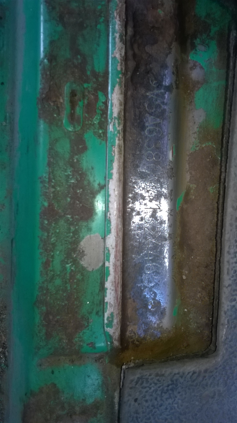 Номеру кузова приходить кінець 4