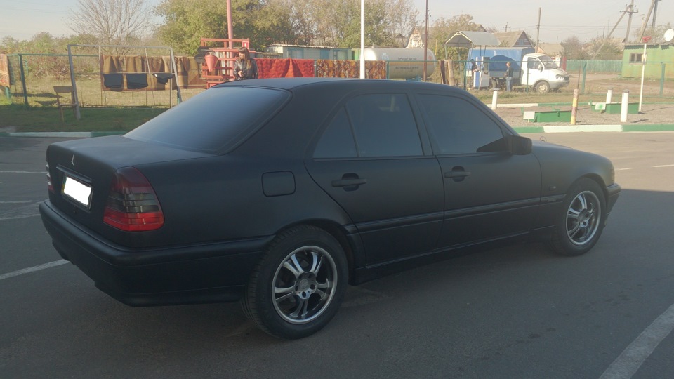 Віддав диски R16 на Mercedes W202 4