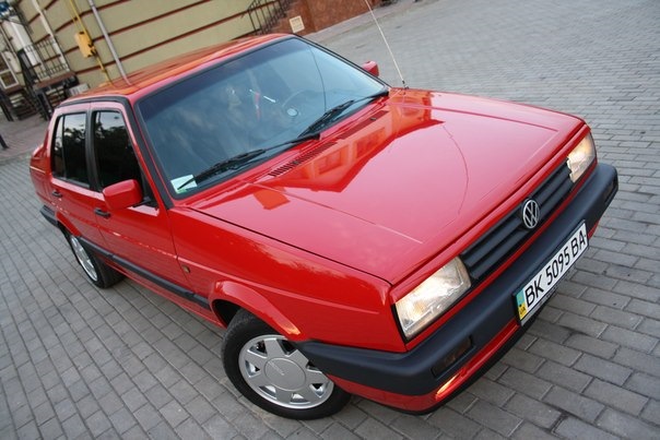 VW JETTA 1.6 ПРОДАЄТЬСЯ 2