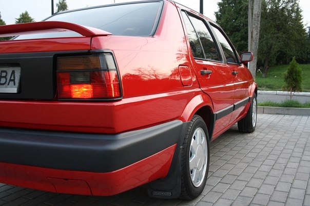 VW JETTA 1.6 ПРОДАЄТЬСЯ 5