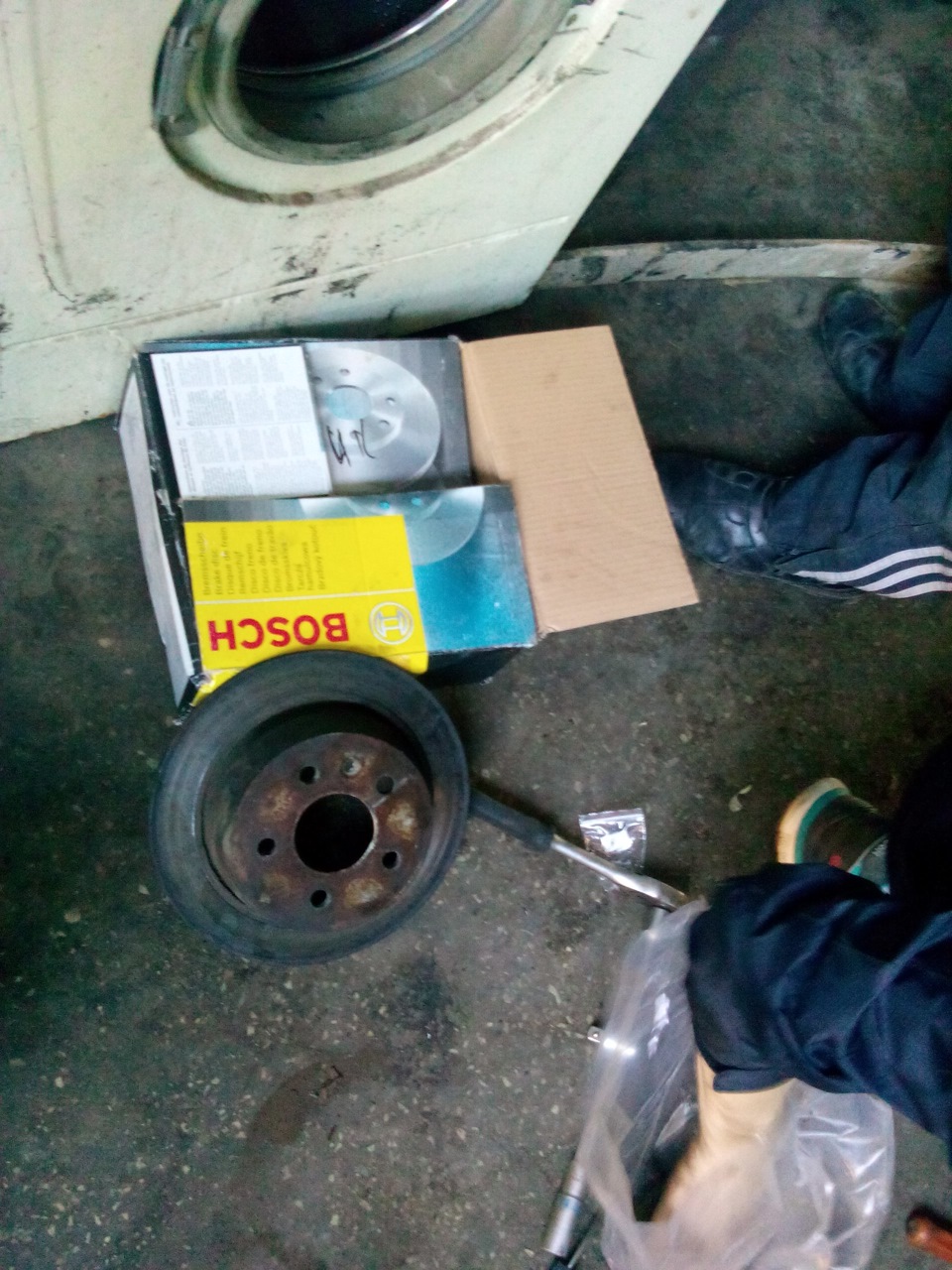 заміна гальмівних дисків 1