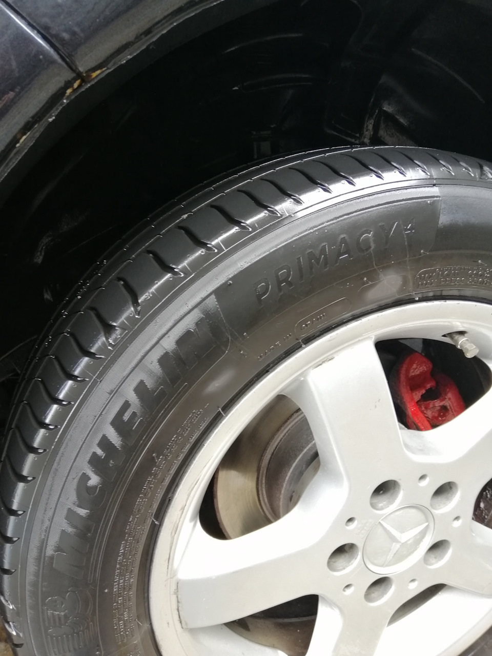Нові шини MICHELIN PRIMACY 4 - 215/60 R16 2
