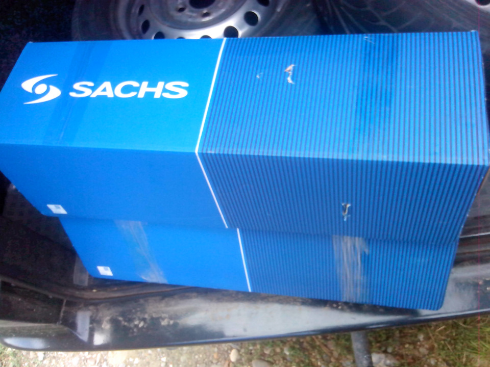 Заміна передніх стійок Sachs 1