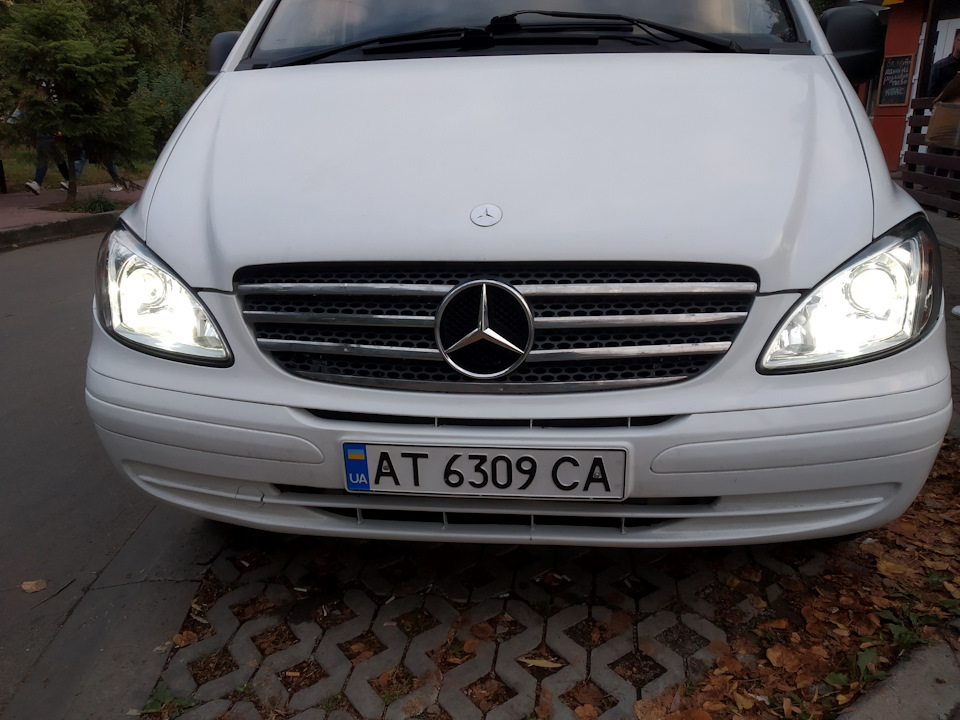 Лінзі Vito w639 4