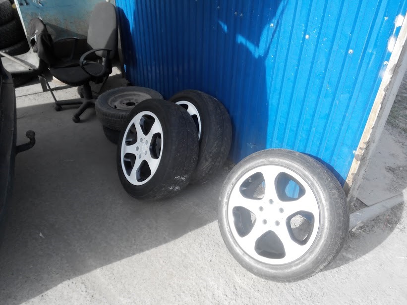 Придбання дисків R17 4