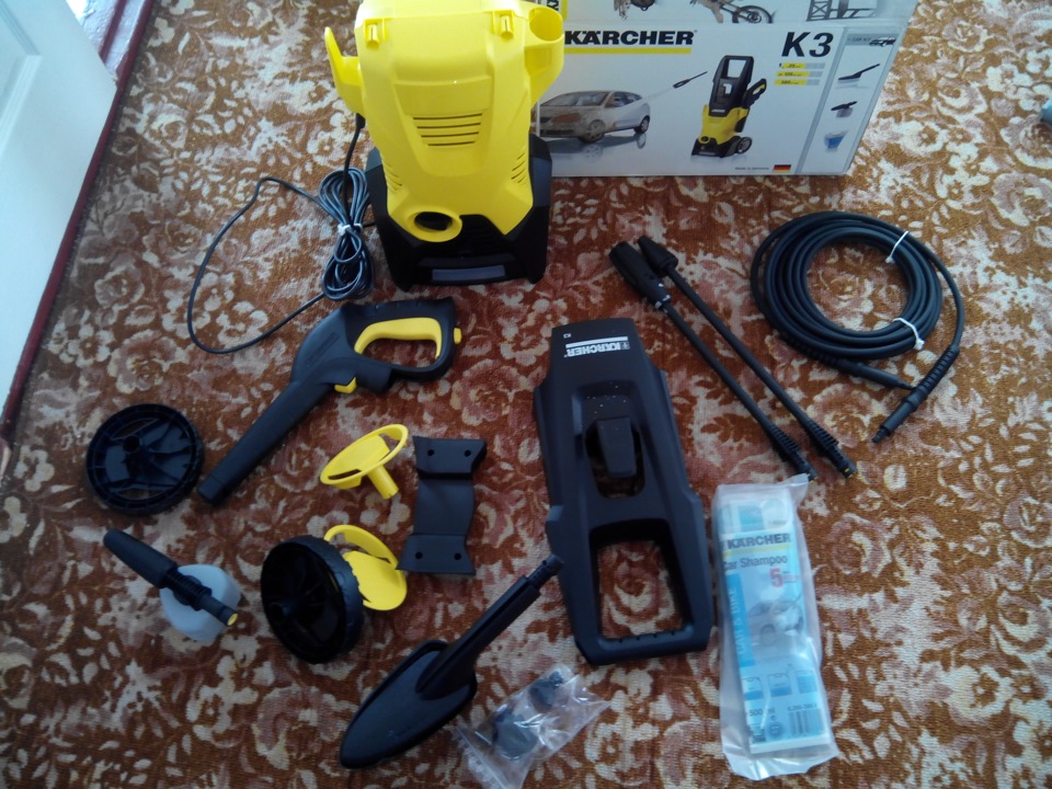 Прикупив мийку Karcher K3 Car 4