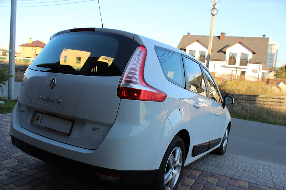 Купив Renault Grand Scenic 3