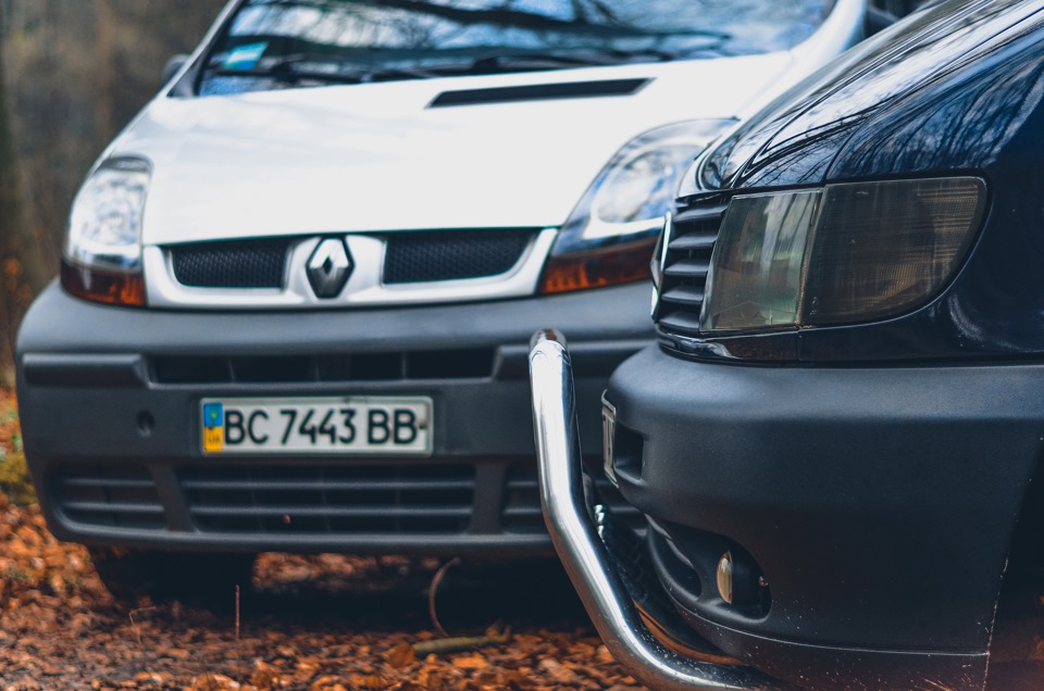 ЗАПИС № 46 Фотосесія Renault Trafic 2 vs mercedes vito w638)) 3