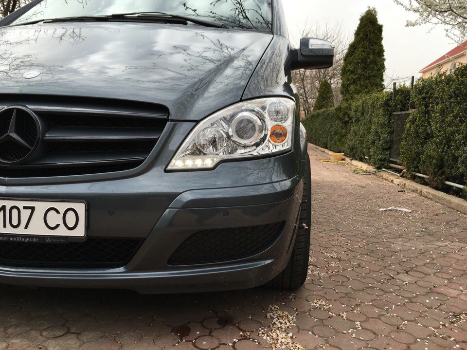 установка LED фар у 639 vito 3