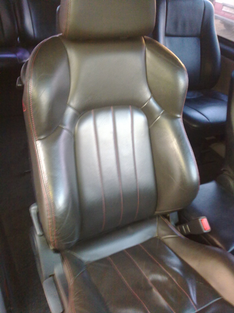 Recaro 4