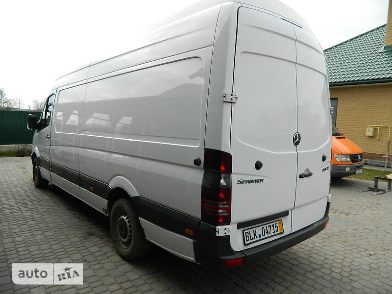 Вирішуємо купувати Sprinter 313 CDI 4