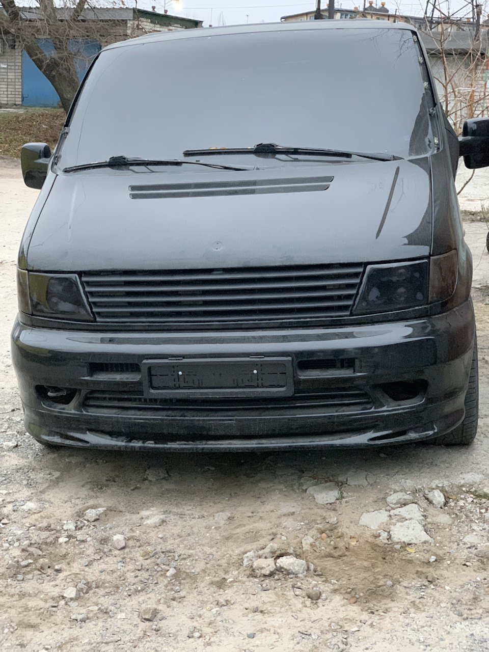 Грати без значка 2