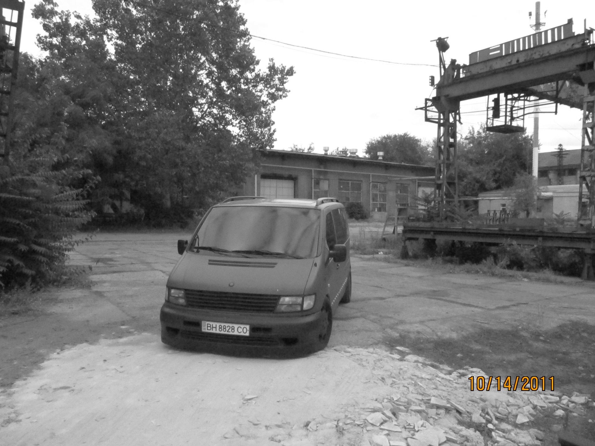 фотки із занедбаного заводу 5