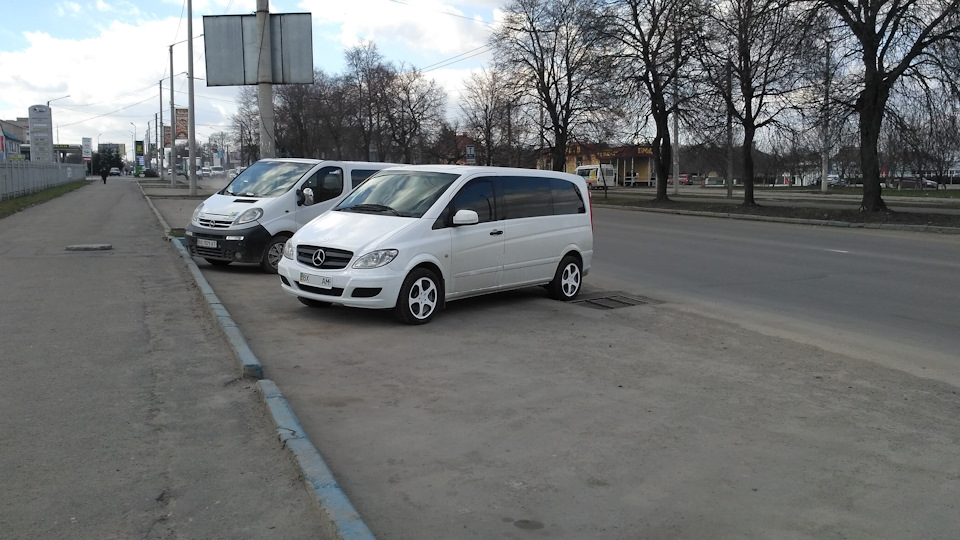 Фото на нових 17 дисках Mercedes Vito W639 1