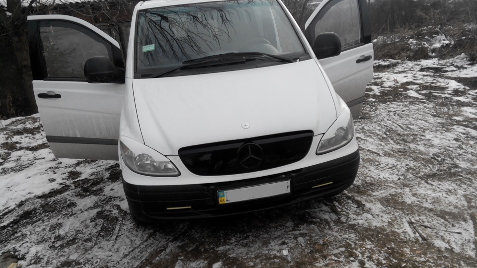 Поставив зимові грати на Vito 639, кому потрібно допомогти. 4