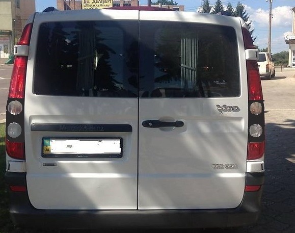 Тюнінг ліхтарі на vito 639 2