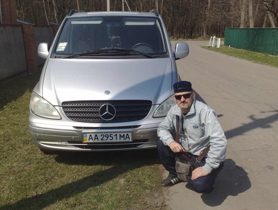 минув місяць 4