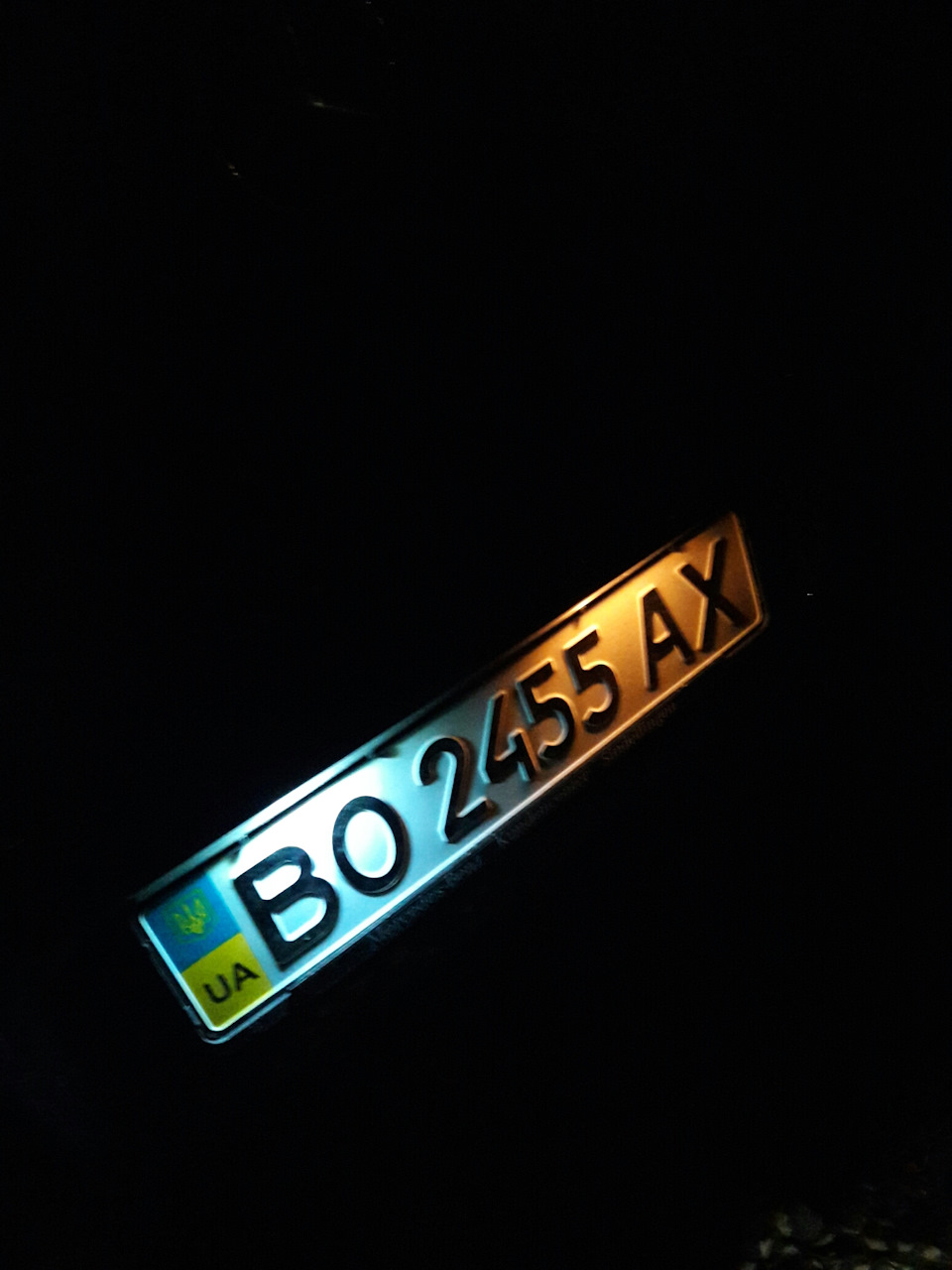 Поставивши Ledики👍 1