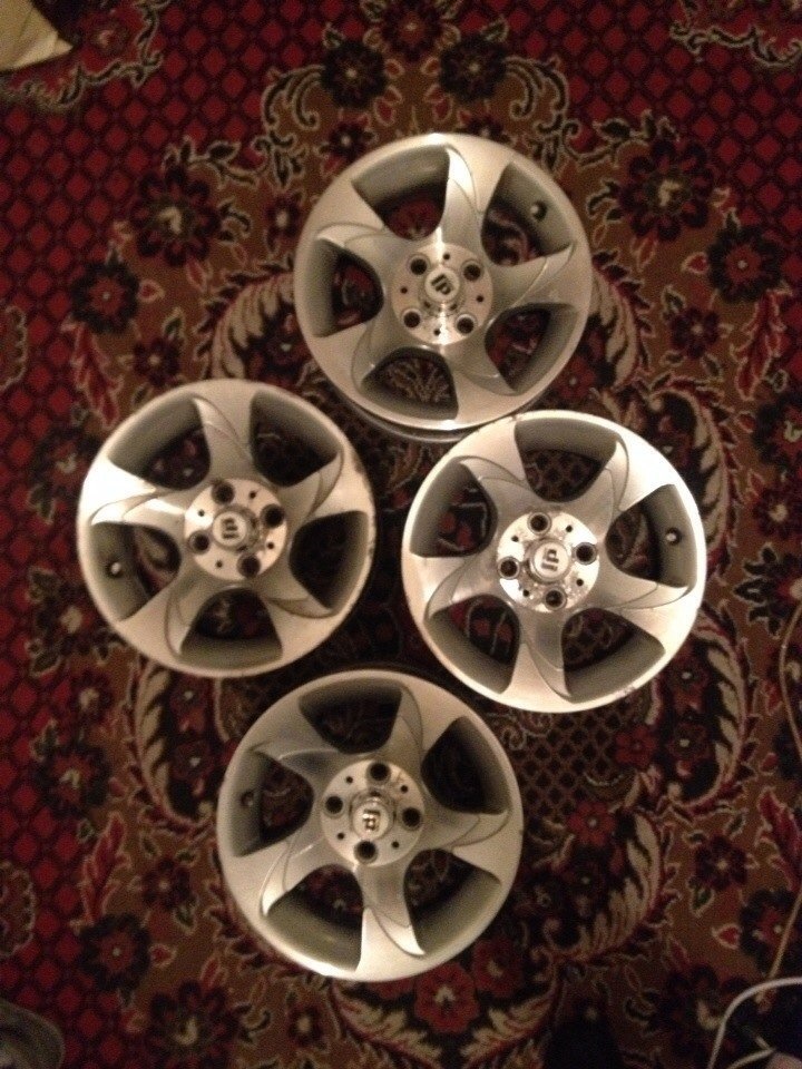 Продам R13 4/98 ET-0! Price-100$ 3