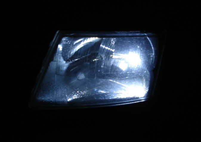 как светят led lamps в Витьке :) 3