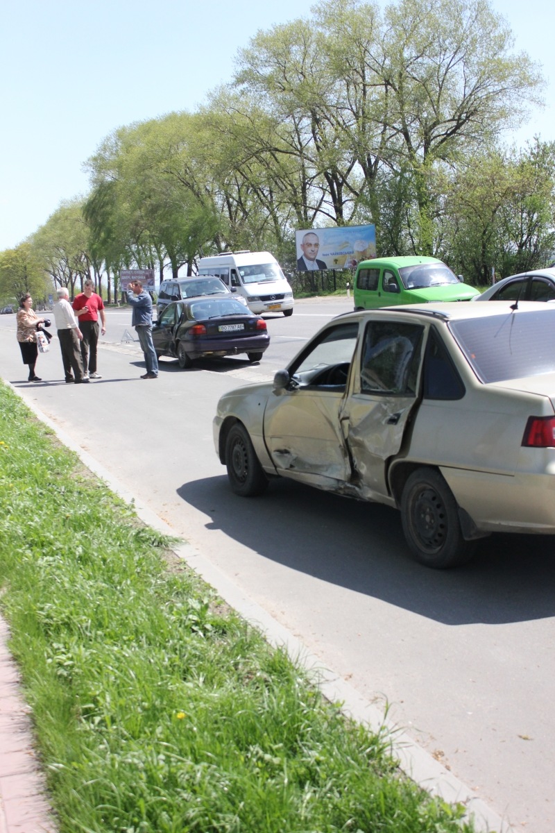ну ось це трабл… ДТП 4