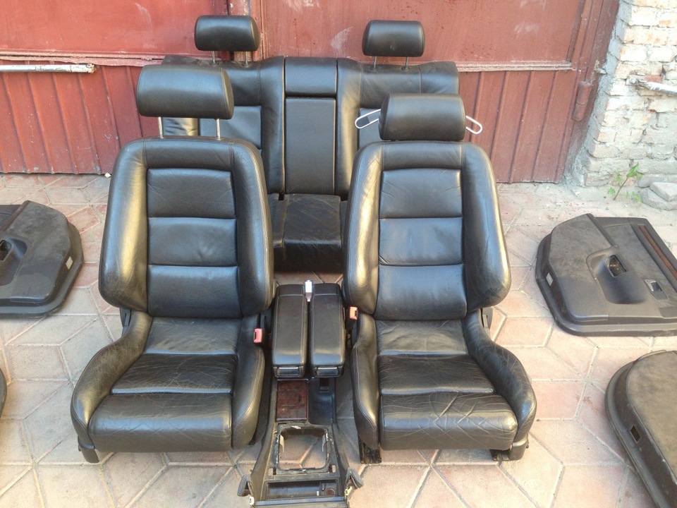 Поставив сидіння RECARO 1