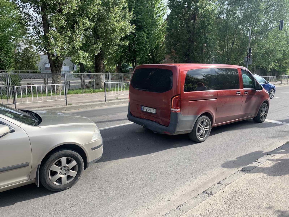 Ляда з V-class на Vito w447 5