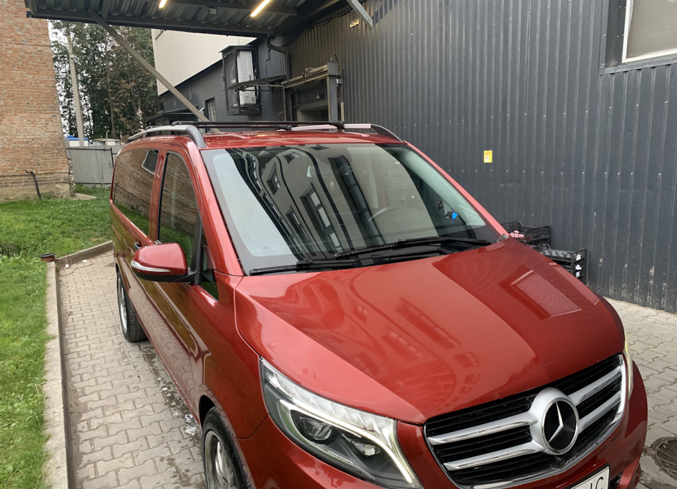 Рейлінги та поперечки на дах Vito V class w447 3