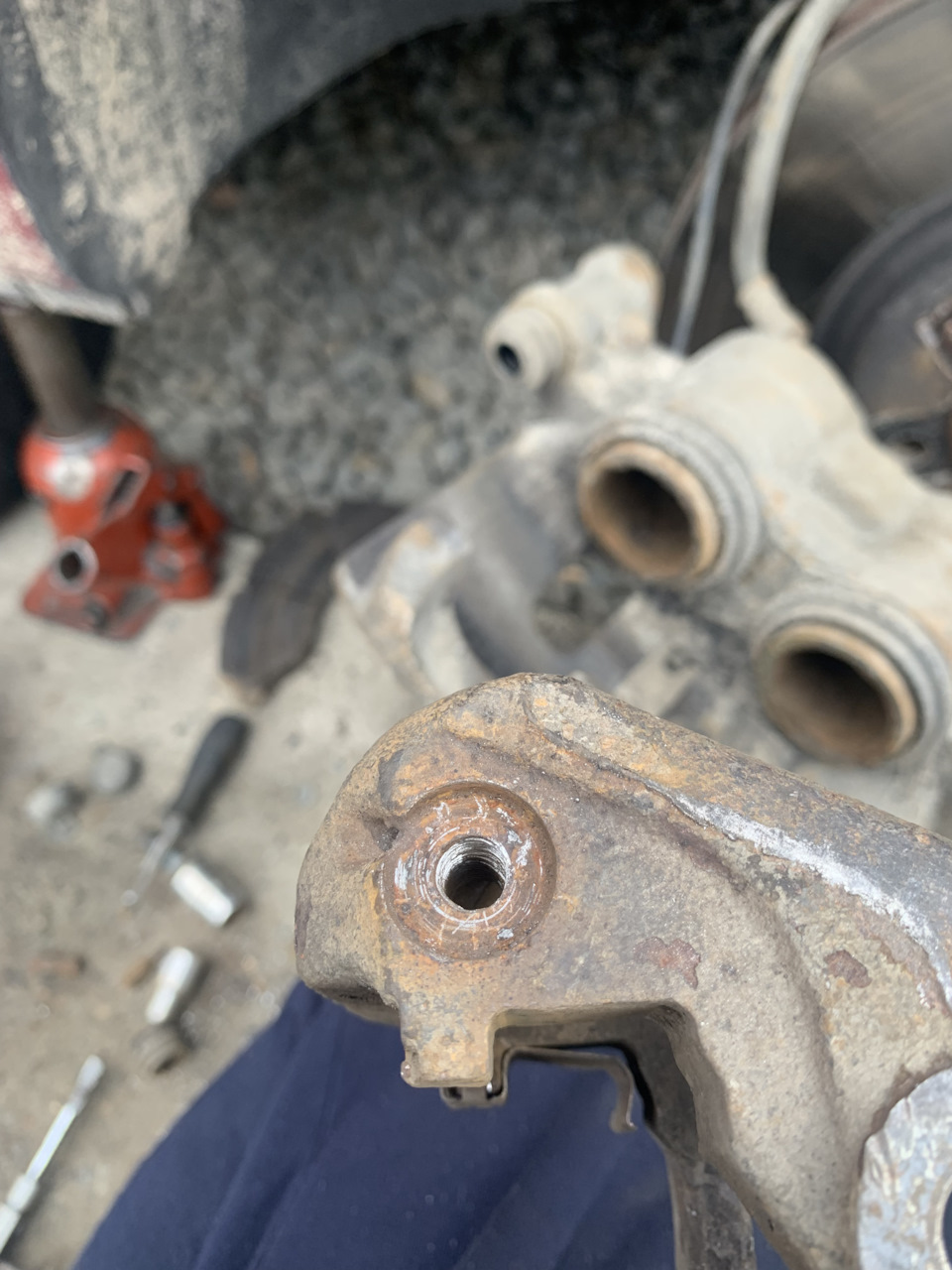 Ремкомплект передніх супортів Brembo Vito w447 3