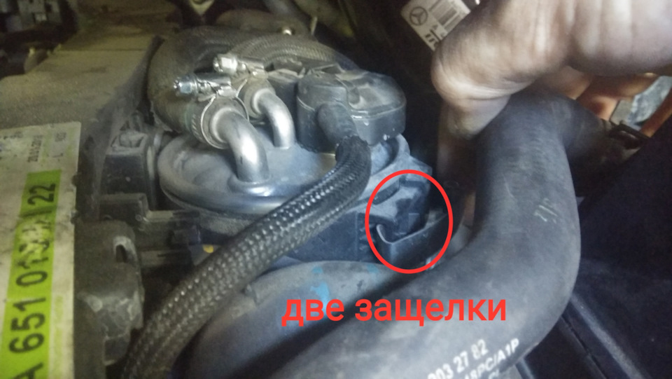 Заміна паливного та повітряного фільтрів Vito w447 2