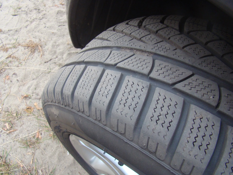 Заміна гуми на зимову. 235 55 R17 99v. 4