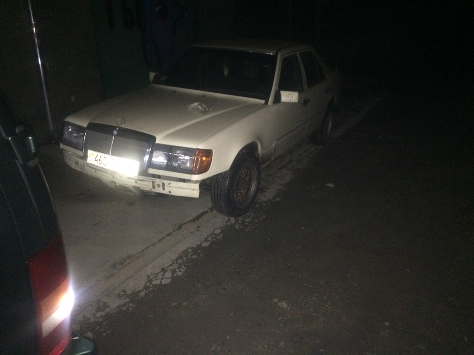 Замінив лампочки заднього ходу. 4