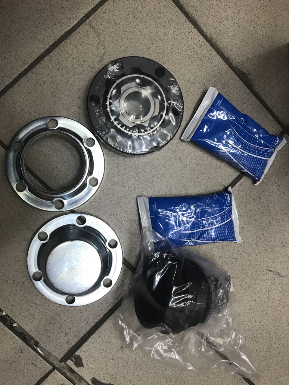 Нові шруси SKF 1