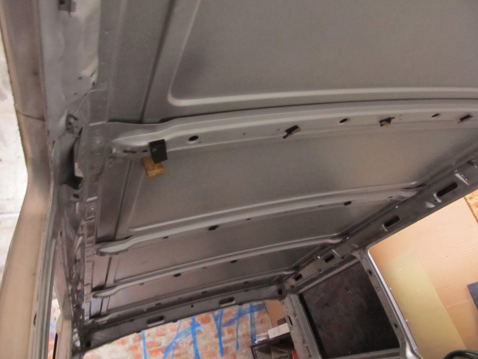 Зі сльозами на очах пиляємо кузов і деребом Вітька Vito 638 2001 року народження 1
