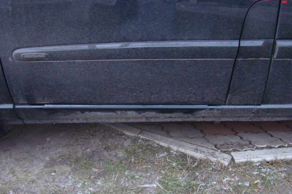 Дуже класні накладки на пороги. Vito Viano 639. Продам один комплект. 5