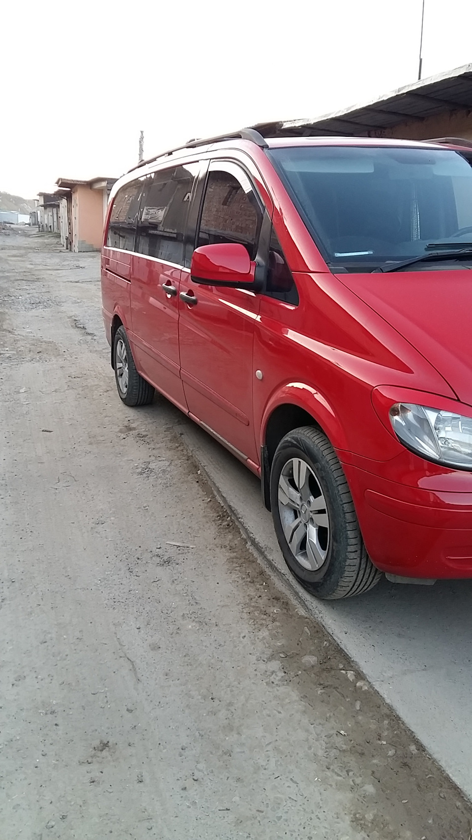 Все червоне. 5