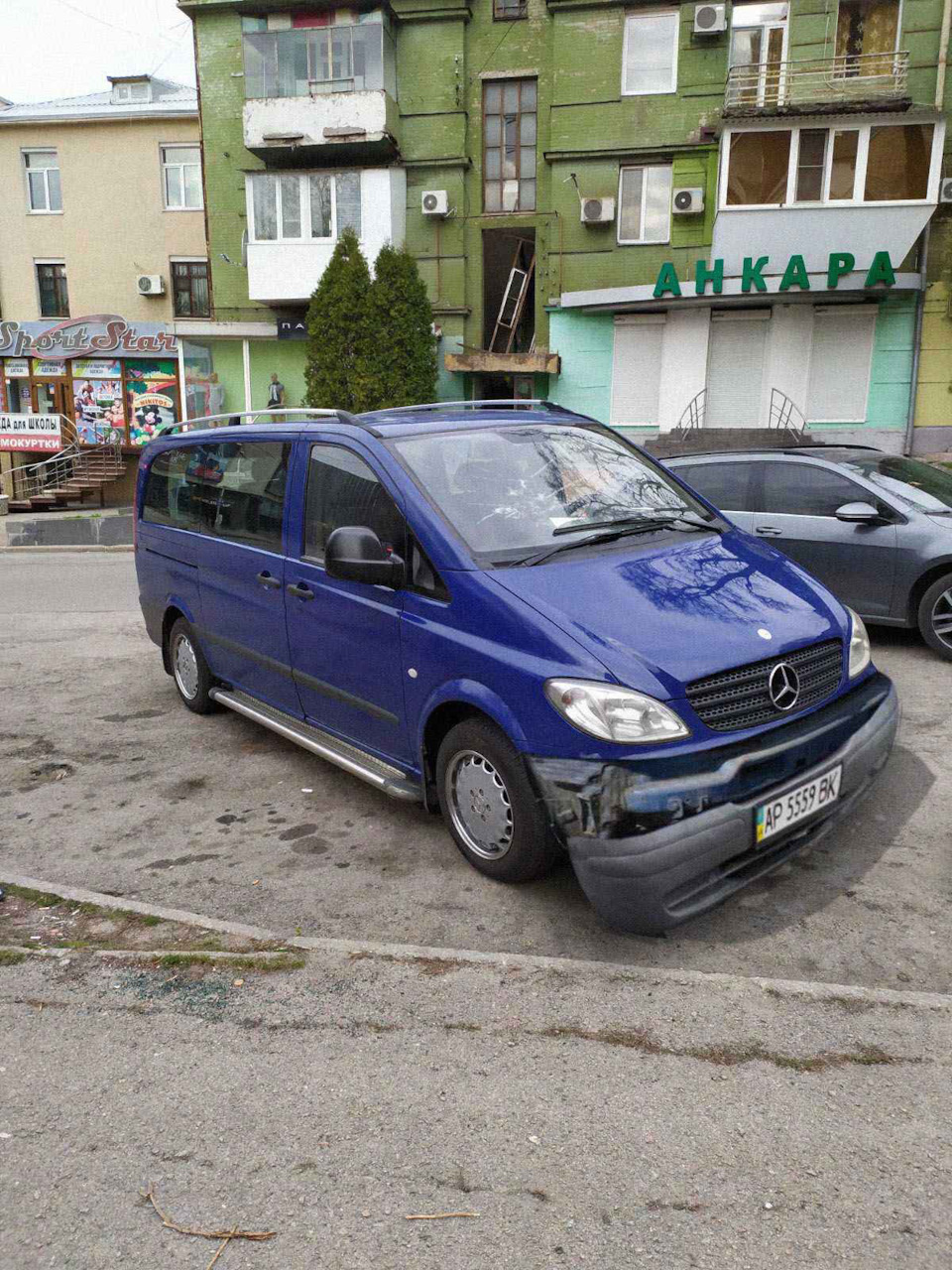 Крило стоїть, Знов НП, і жарт від нареченої 4