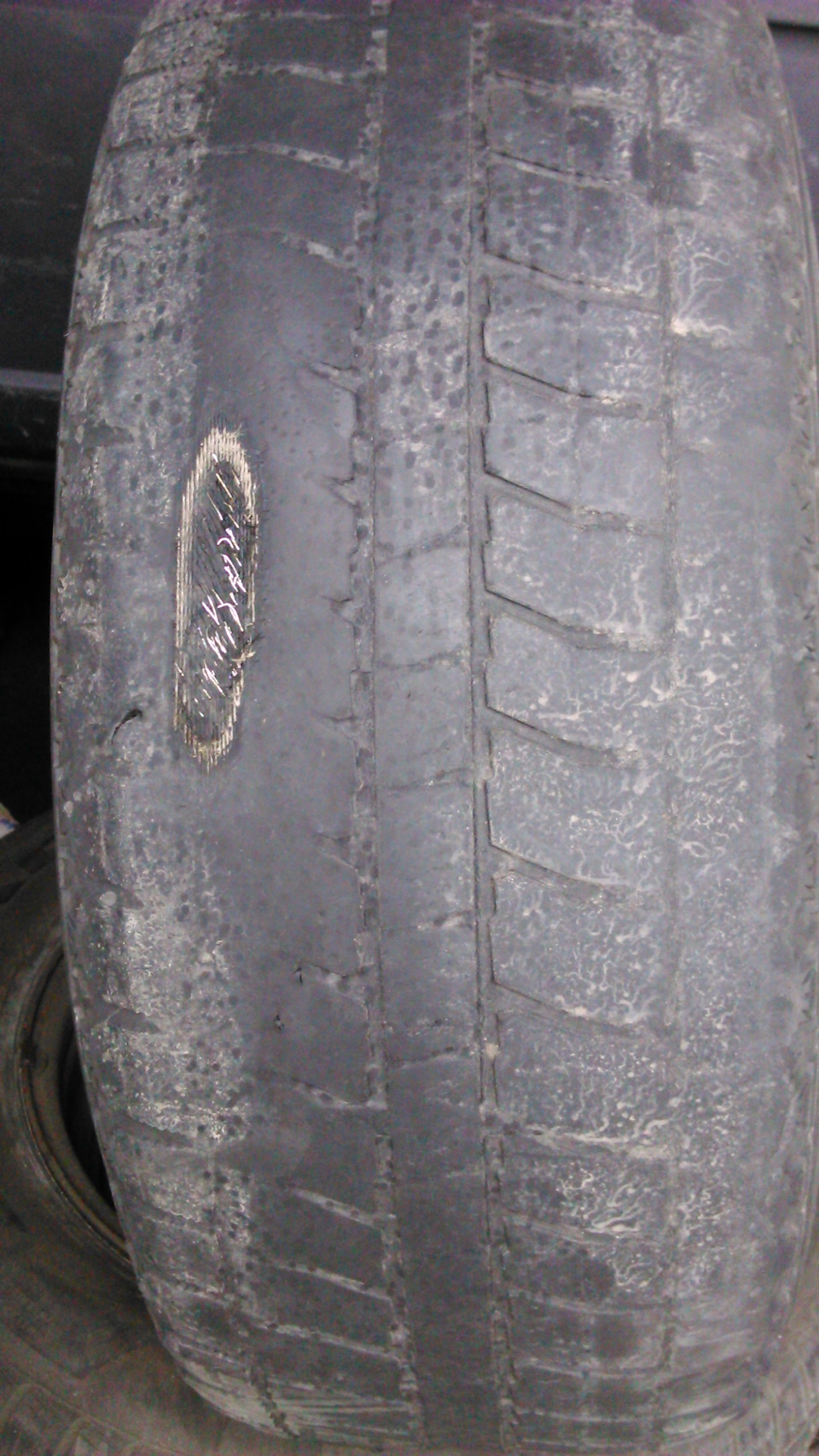Прикупив С ешку 215/65 R15 1