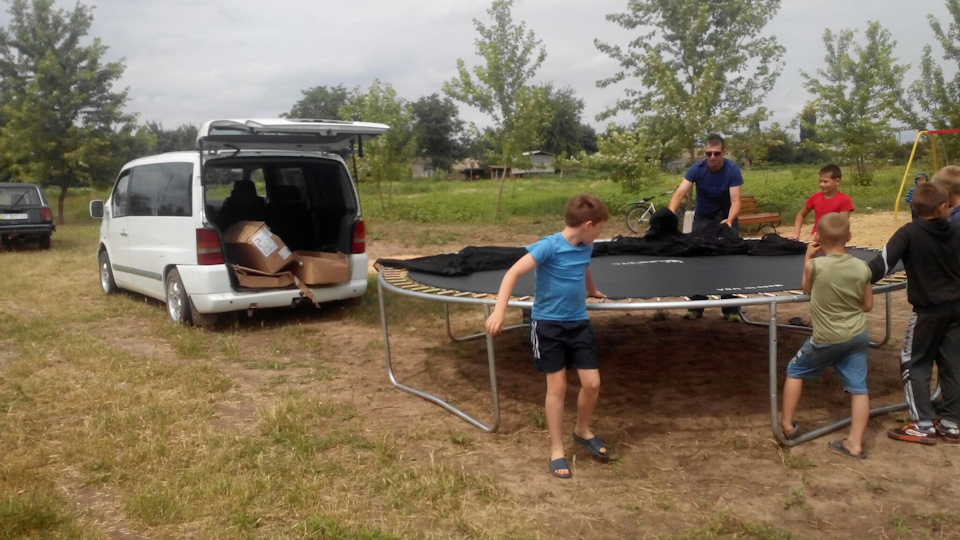 Поездка в село к детям 4